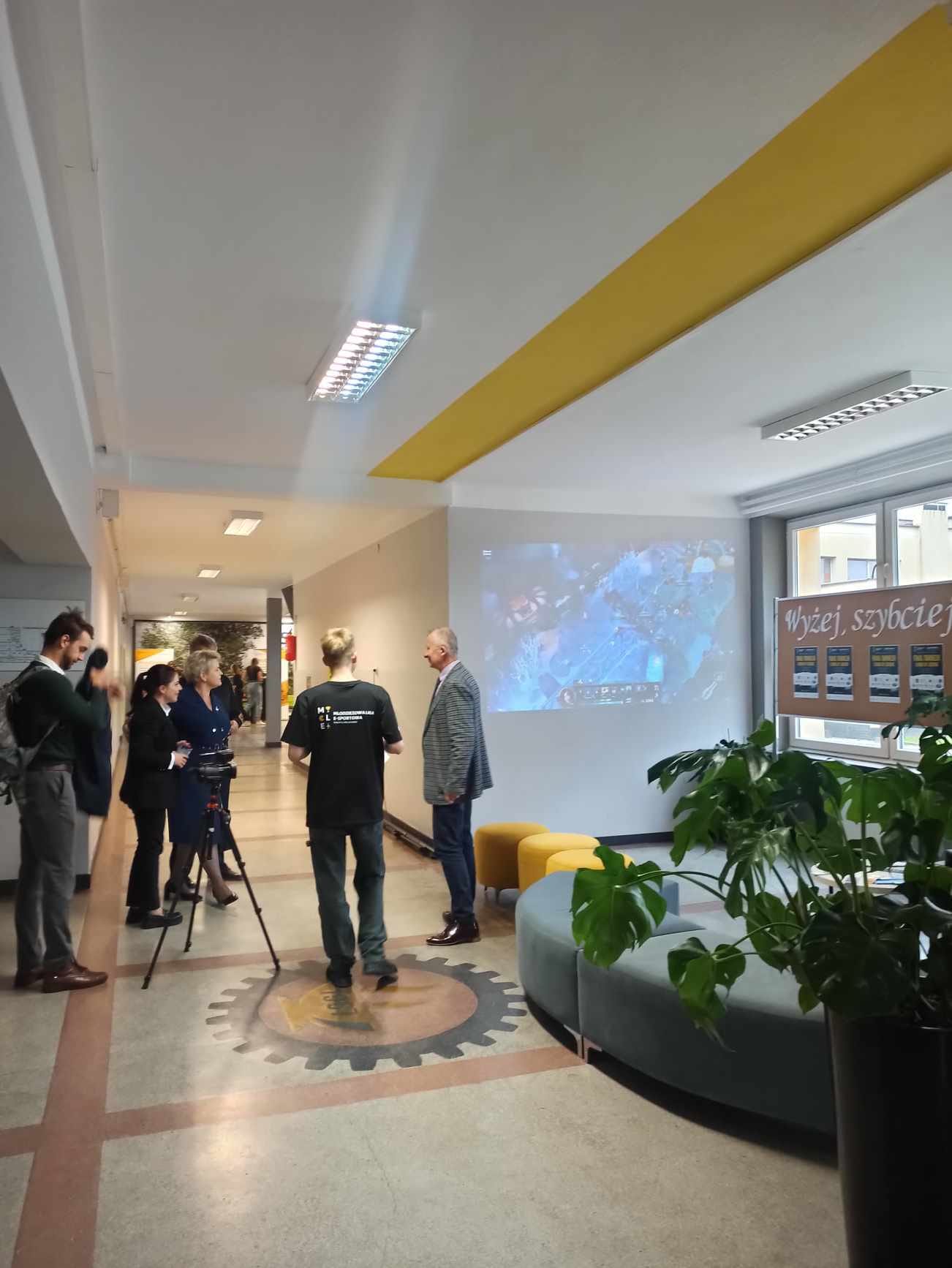 POWIATOWY DZIEŃ E-SPORTU