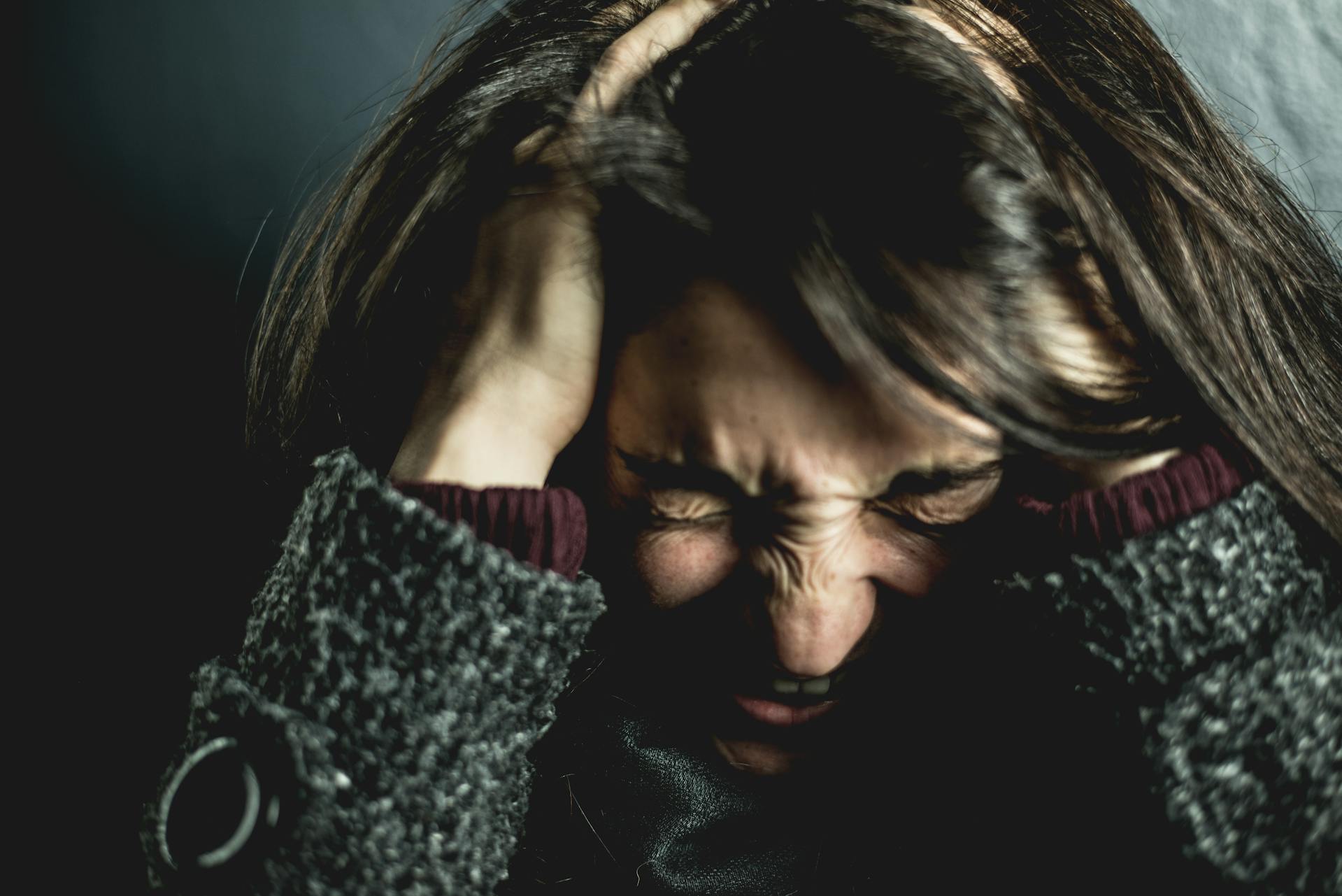 Rodzaje bólów głowy, przyczyny, diagnostyka i leczenie
