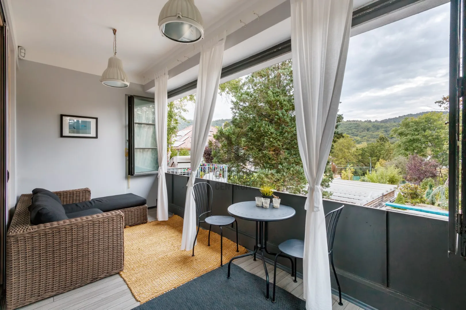 elado-csaladi-haz-budapest-ii-kerulet-lipotmezo-97438338-t6.webp