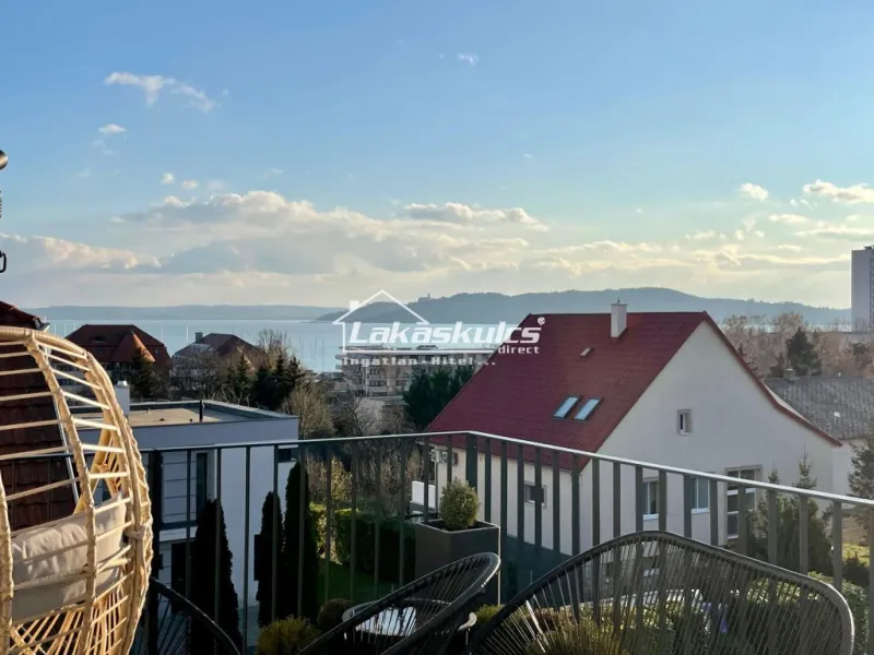 elado-csaladi-haz-balatonfured-88993500-t6.webp