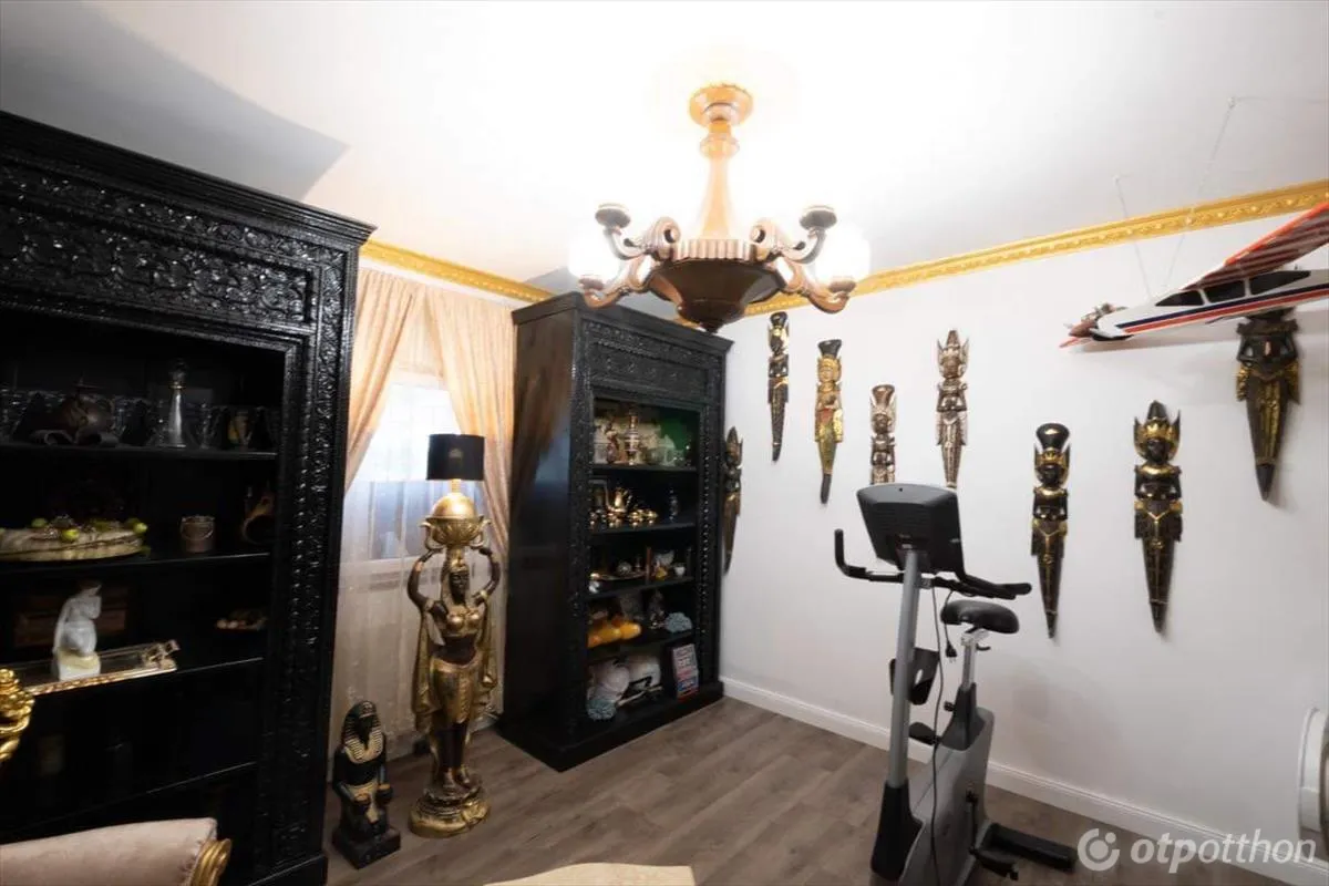 elado-csaladi-haz-sojtor-98896240-k6.webp