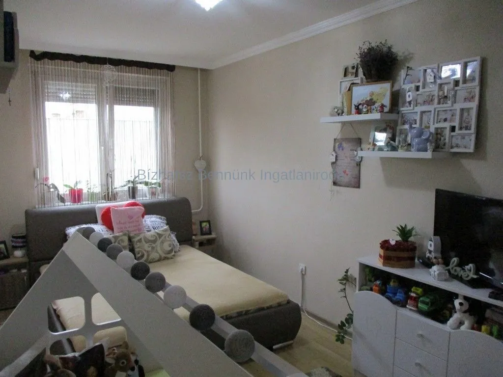 elado-panellakas-nyiregyhaza-belvaros-89609804-t6.webp