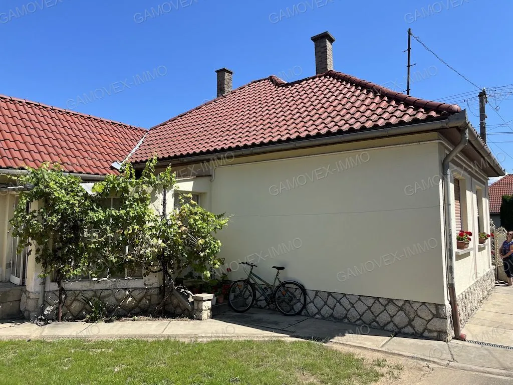 elado-csaladi-haz-dombovar-96321105-t6.webp
