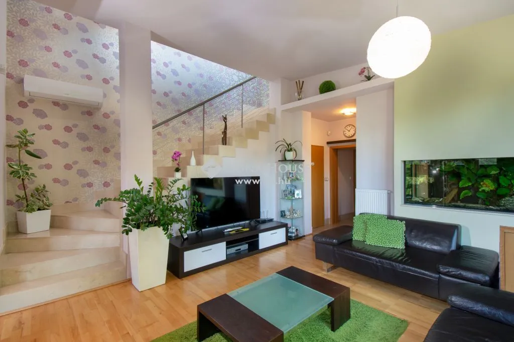 elado-csaladi-haz-zalaegerszeg-98583638-t6 (1).webp