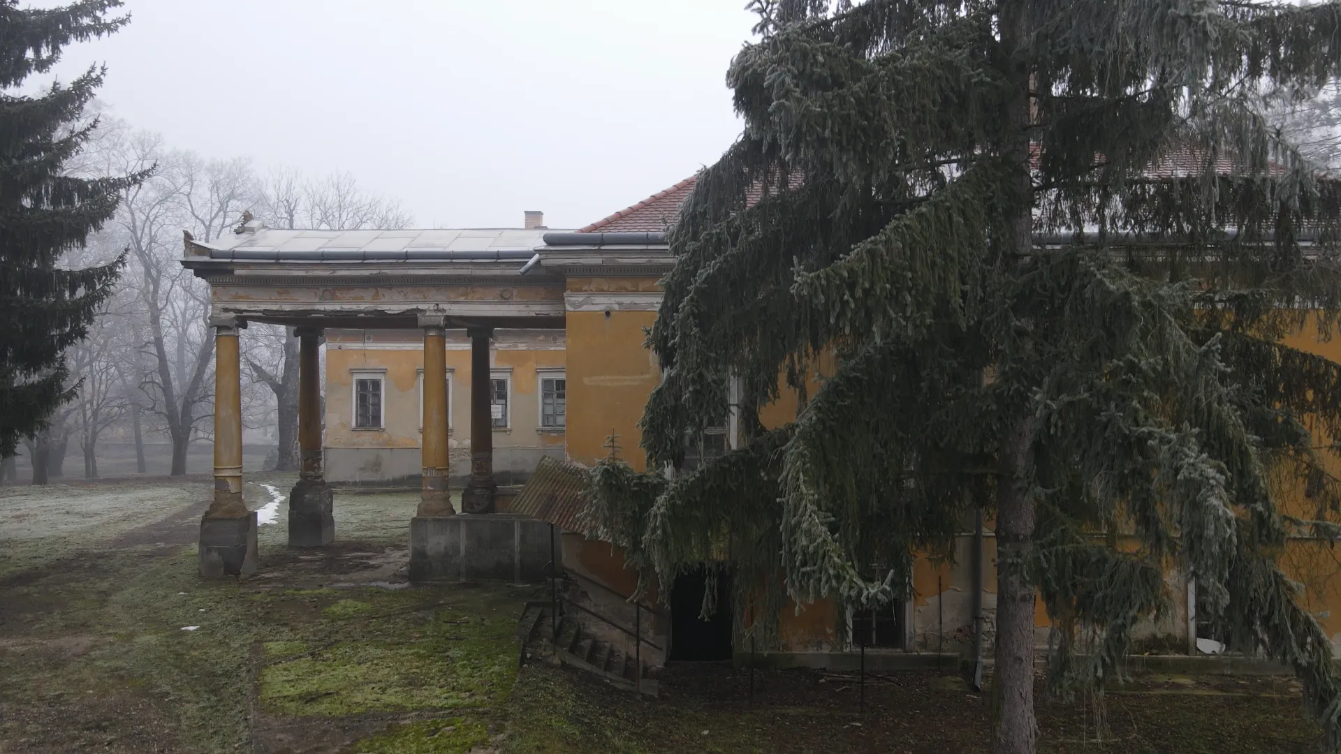 elado-villa-kastely-putnok-98781382-t6.webp