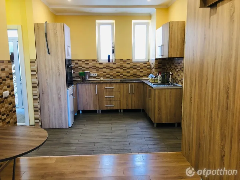 elado-teglalakas-debrecen-86592483-k6.webp