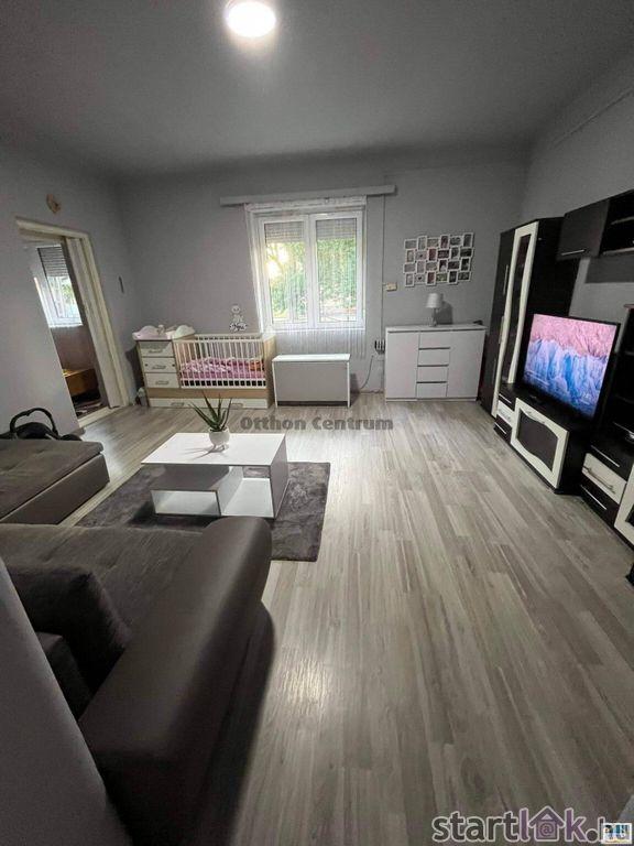 Teljesen felújított téglalakás Putnokon