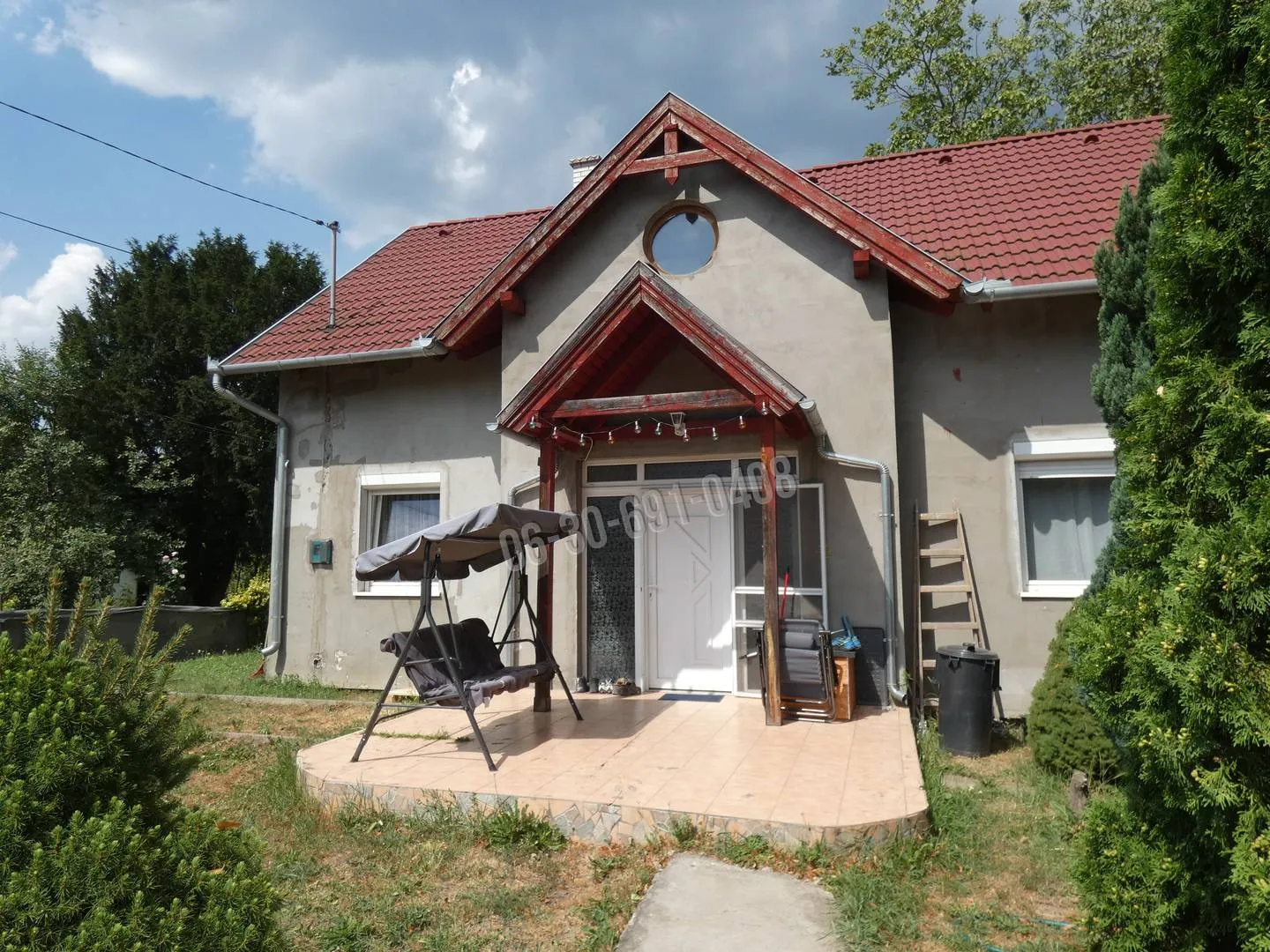 elado-csaladi-haz-godollo-fenyves-104443889-t6.webp