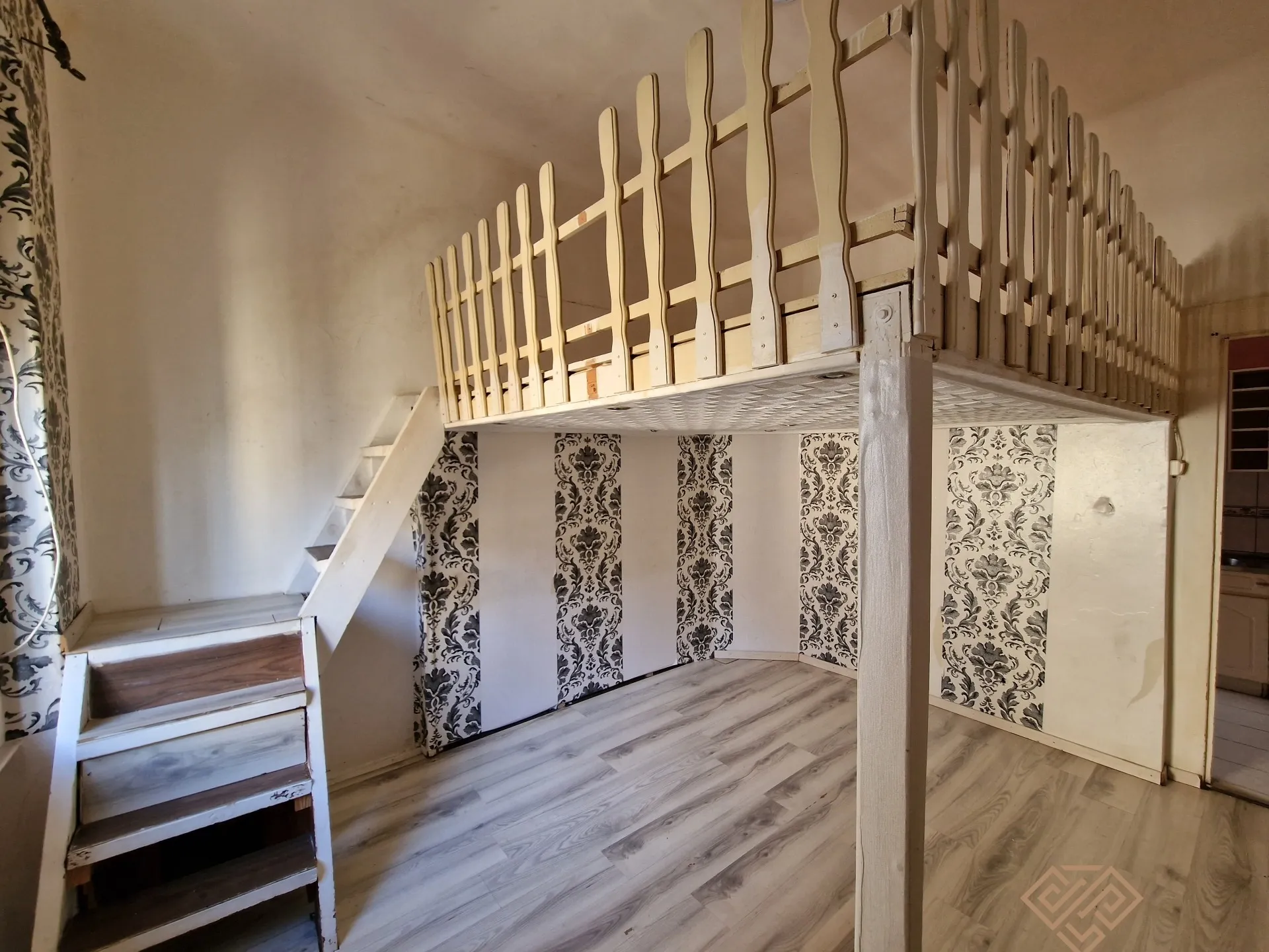 elado-teglalakas-budapest-viii-kerulet-94045267-t6.webp