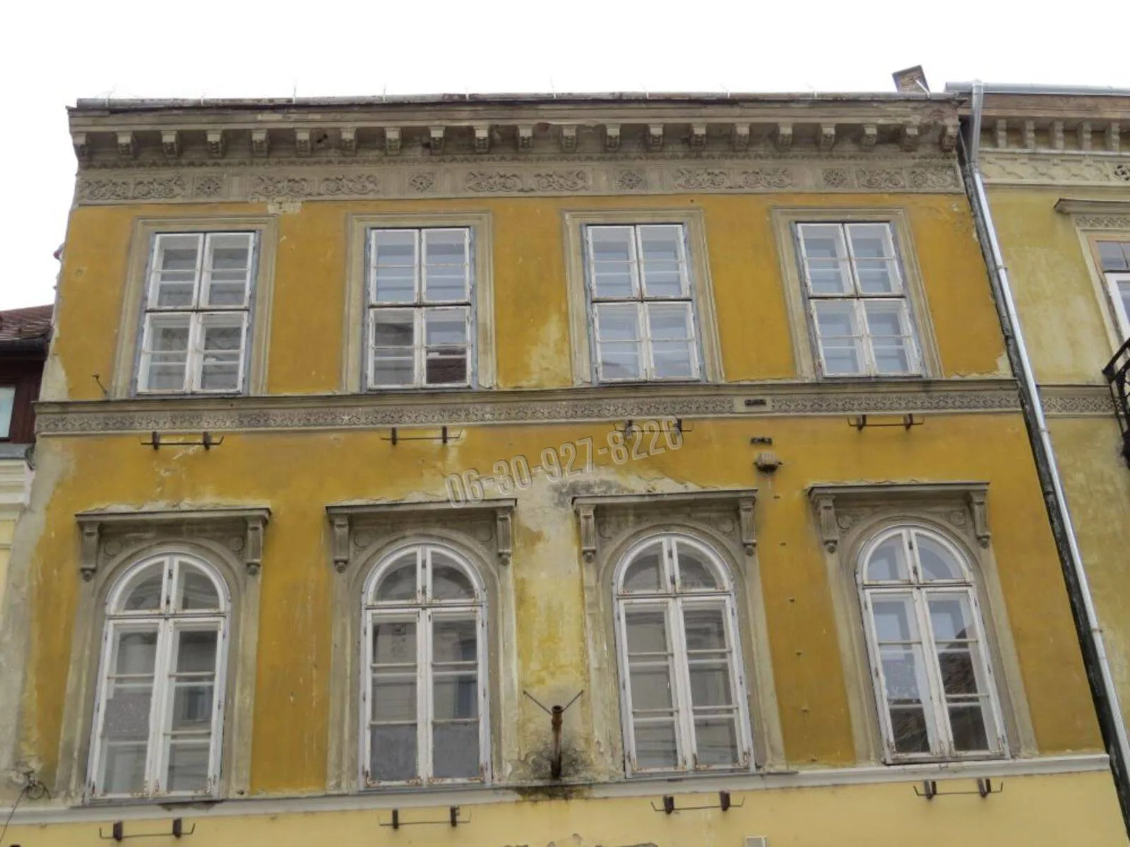 elado-csaladi-haz-gyor-belvaros-91151377-t6.webp