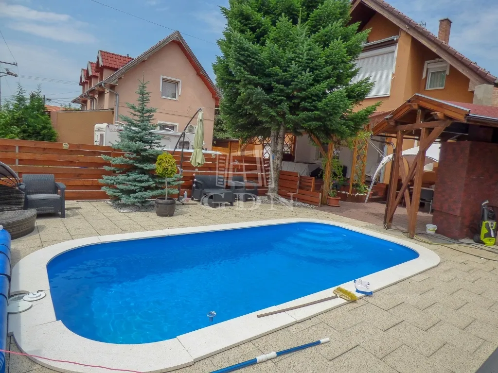 elado-csaladi-haz-maglod-klenovatelep-95371064-t6.webp