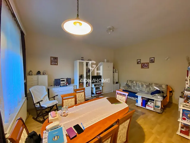 2elado-teglalakas-veszprem-104499546-t1.webp