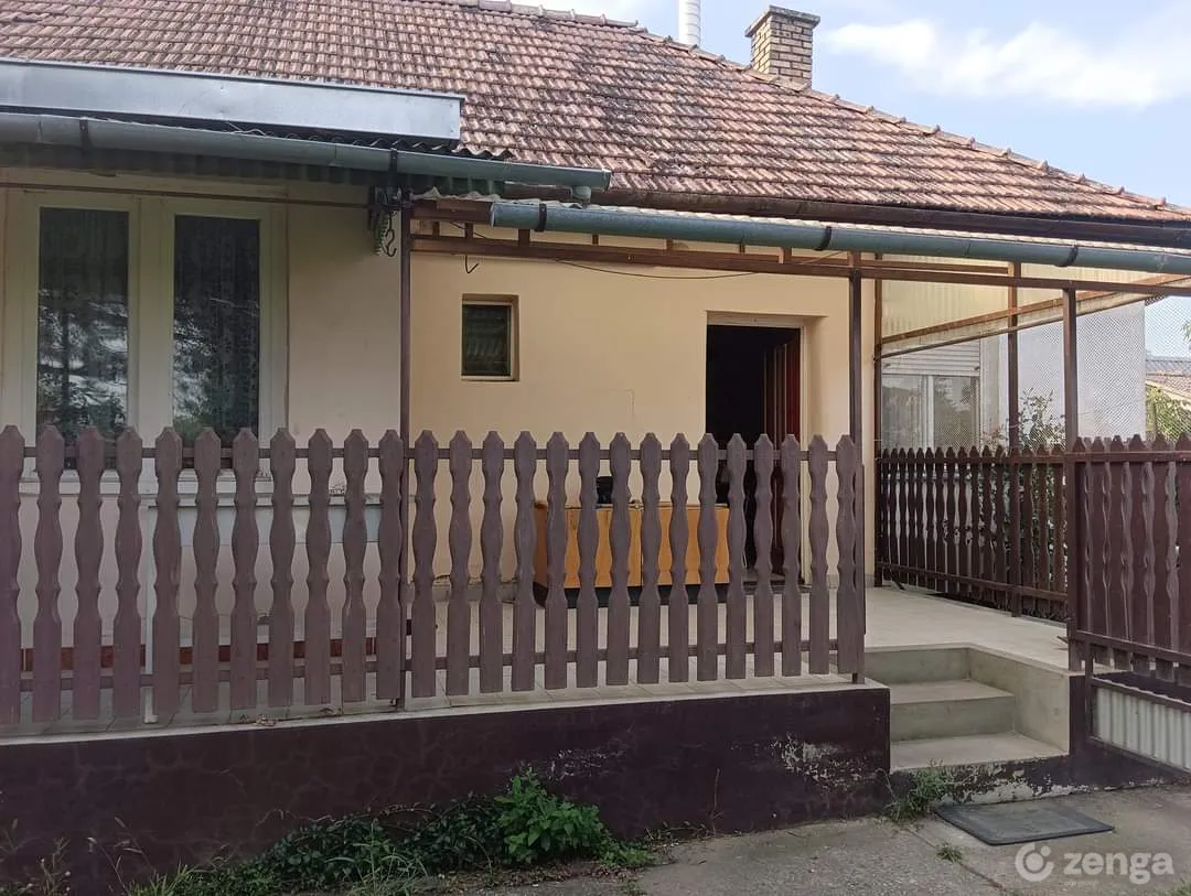 elado-csaladi-haz-vasarosnameny-111880045-k6.webp