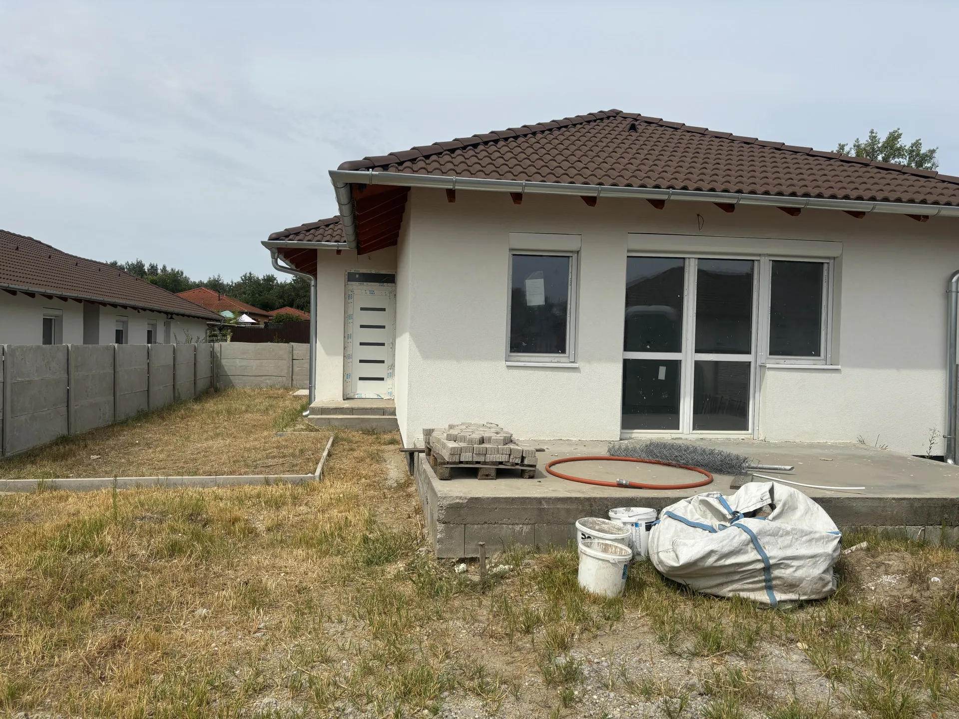 elado-ikerhaz-szigetszentmiklos-bucka-105455214-t6.webp