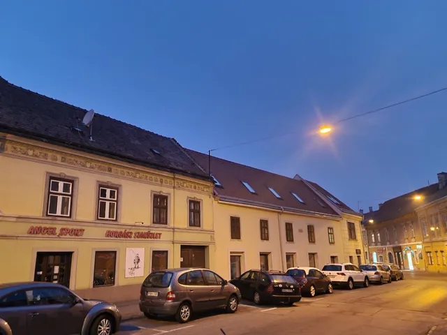 elado-teglalakas-sopron-belvaros-111078146-t1.webp