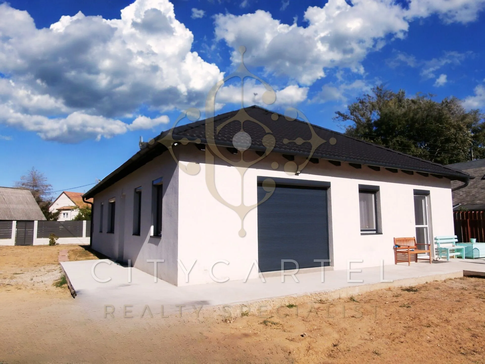2elado-csaladi-haz-veresegyhaz-revetek-105982945-f6.webp