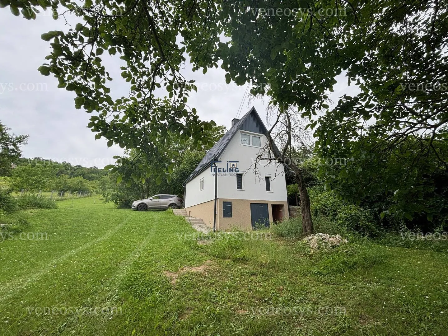 elado-udulo-nyaralo-hereg-110094879-t6.webp
