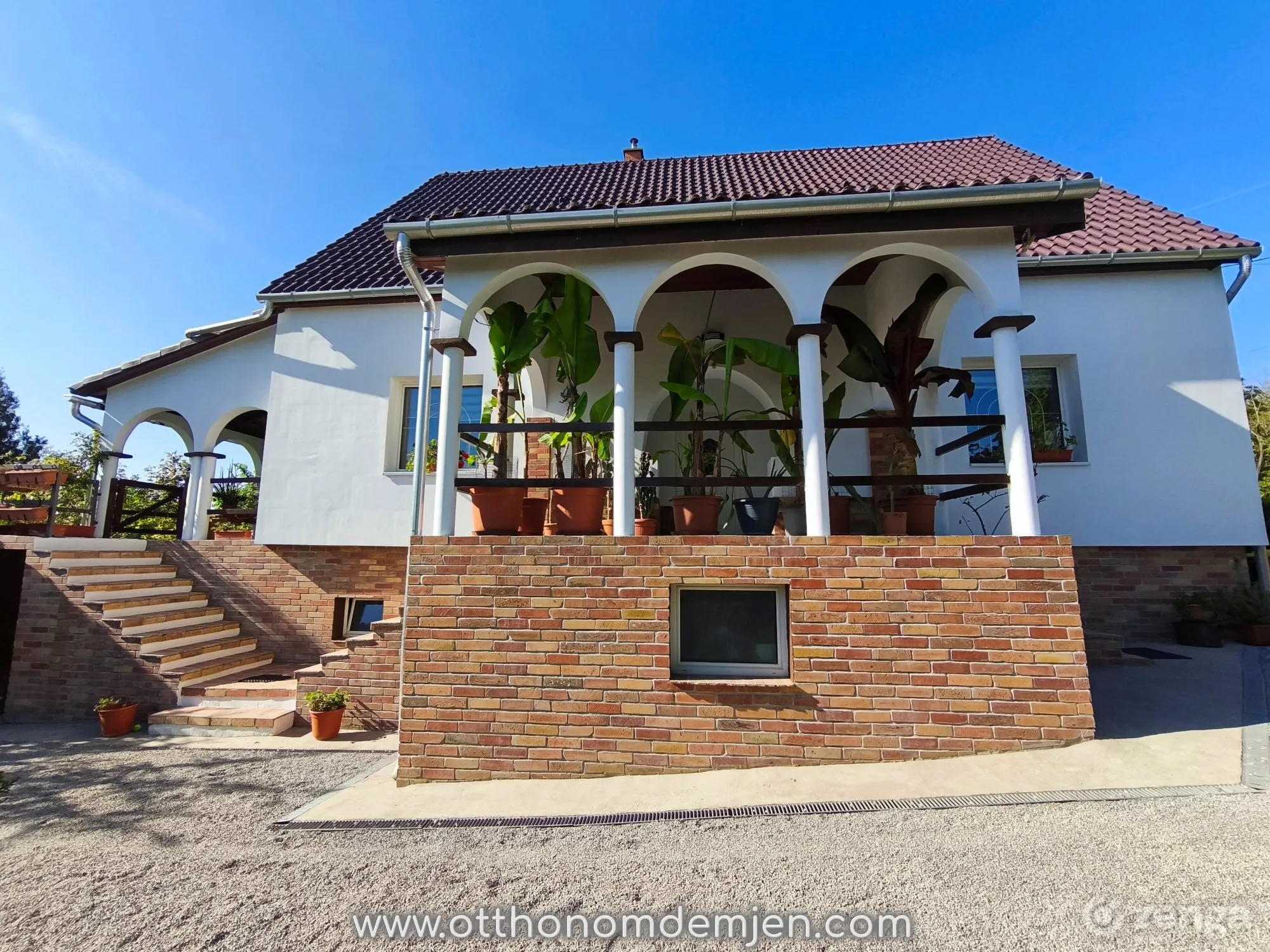 elado-csaladi-haz-demjen-113708877-k6.webp