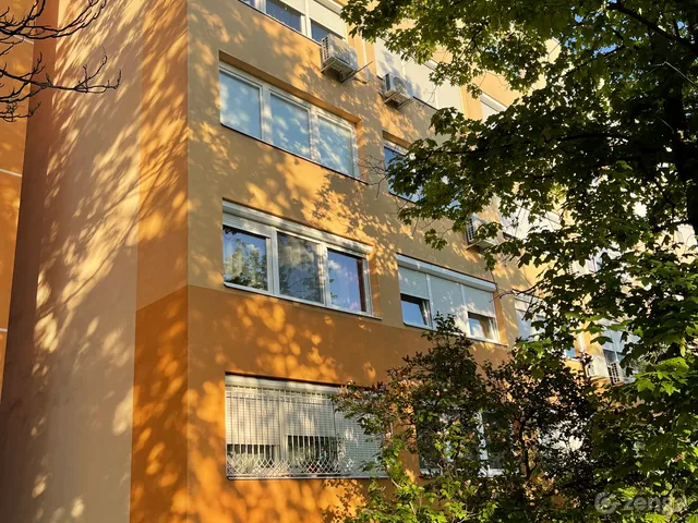 elado-panellakas-budapest-x-kerulet-kobanya-113488724-k1.webp