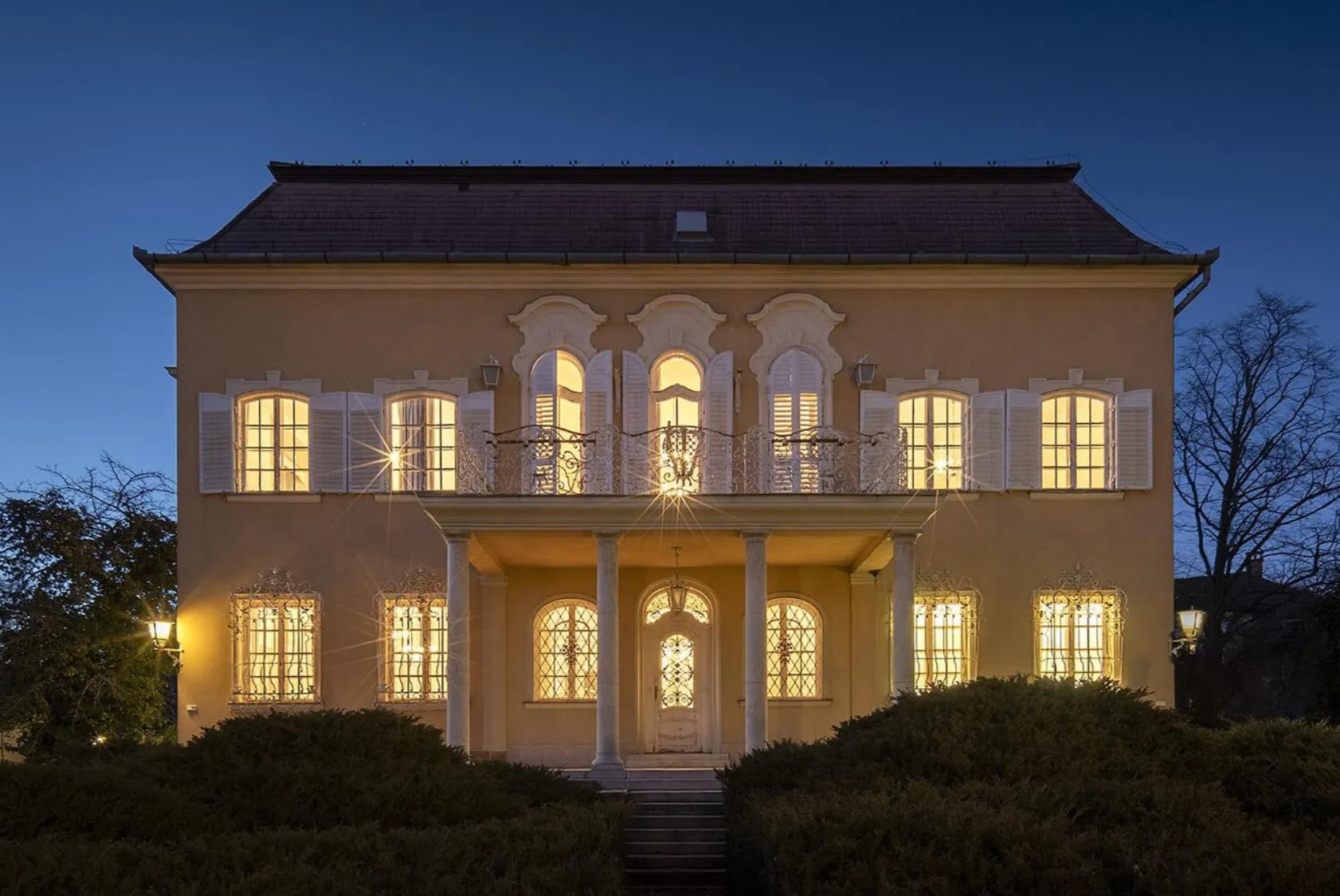 elado-villa-kastely-budapest-ii-kerulet-111168065-t6.webp