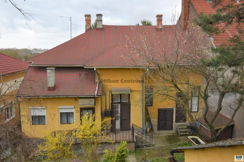 4elado-csaladi-haz-kaposvar-donner-103161598-t6.webp