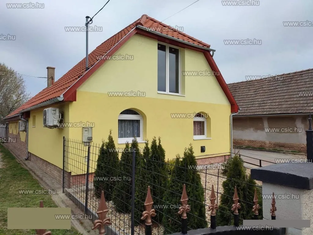 elado-csaladi-haz-gyomro-106062086-f6.webp