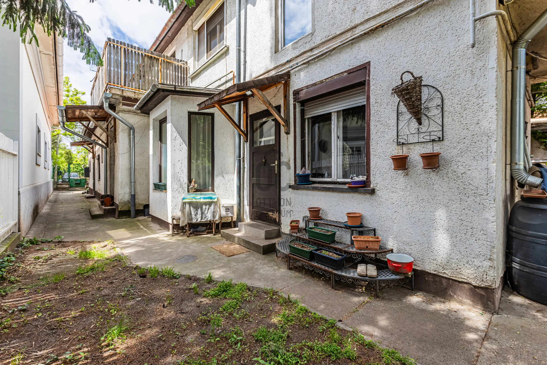 elado-csaladi-haz-budapest-xvi-kerulet-rakosszentmihaly-114542629-t6.webp