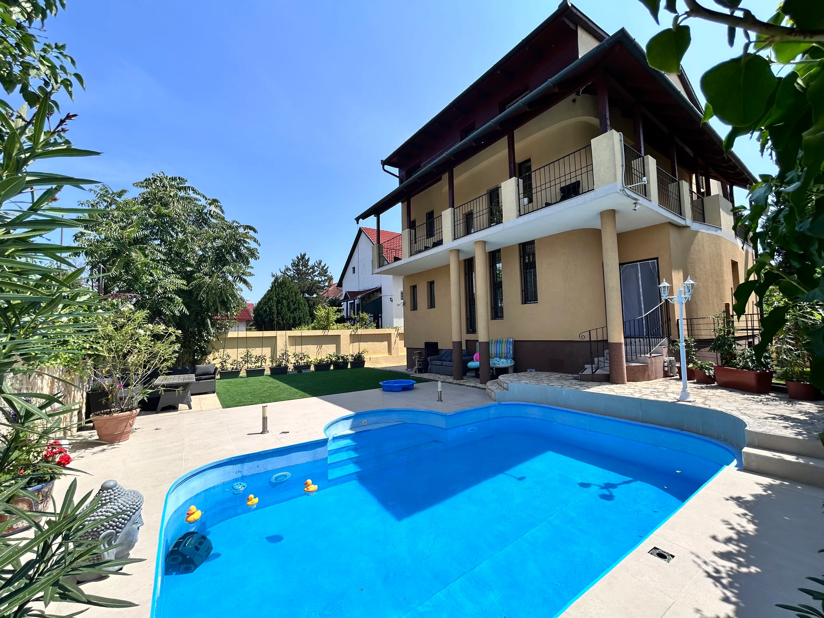 elado-csaladi-haz-budapest-xix-kerulet-115524595-t6.webp