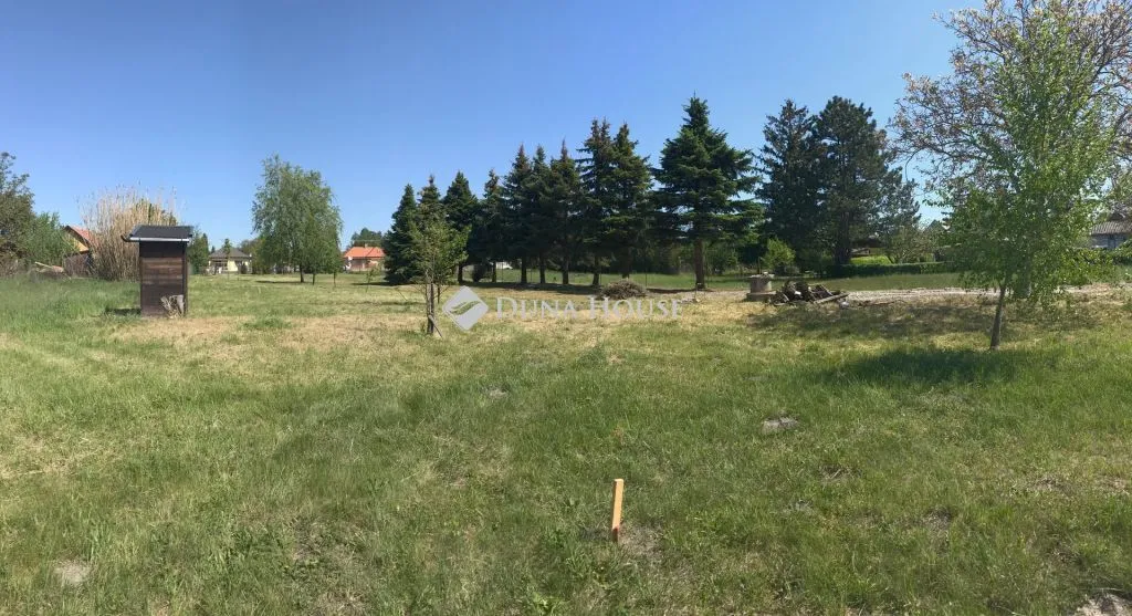 elado-udulotelek-balatonkeresztur-115340402-t6.webp