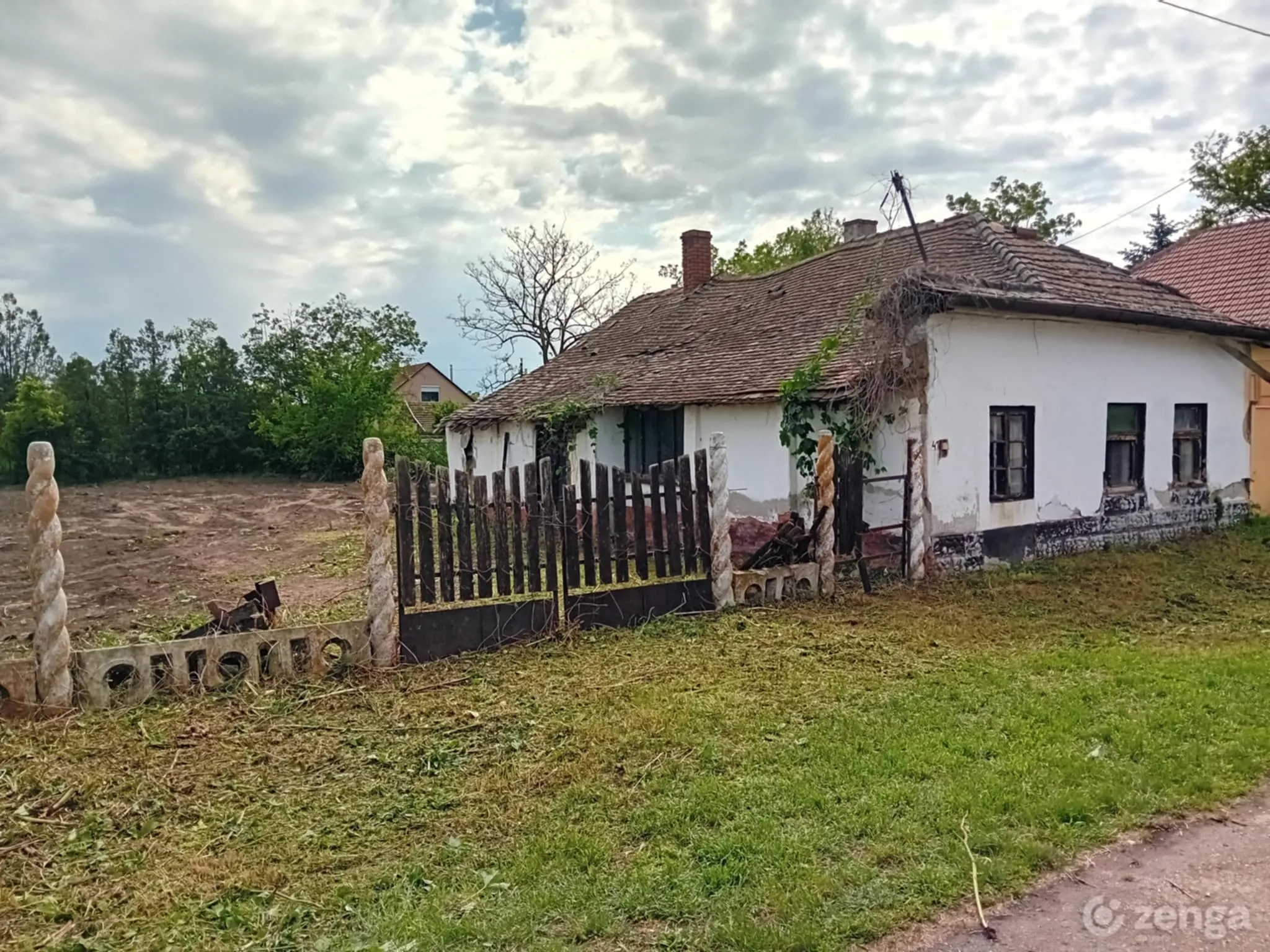 elado-egyeb-haz-nagyszenas-114028701-k6.webp