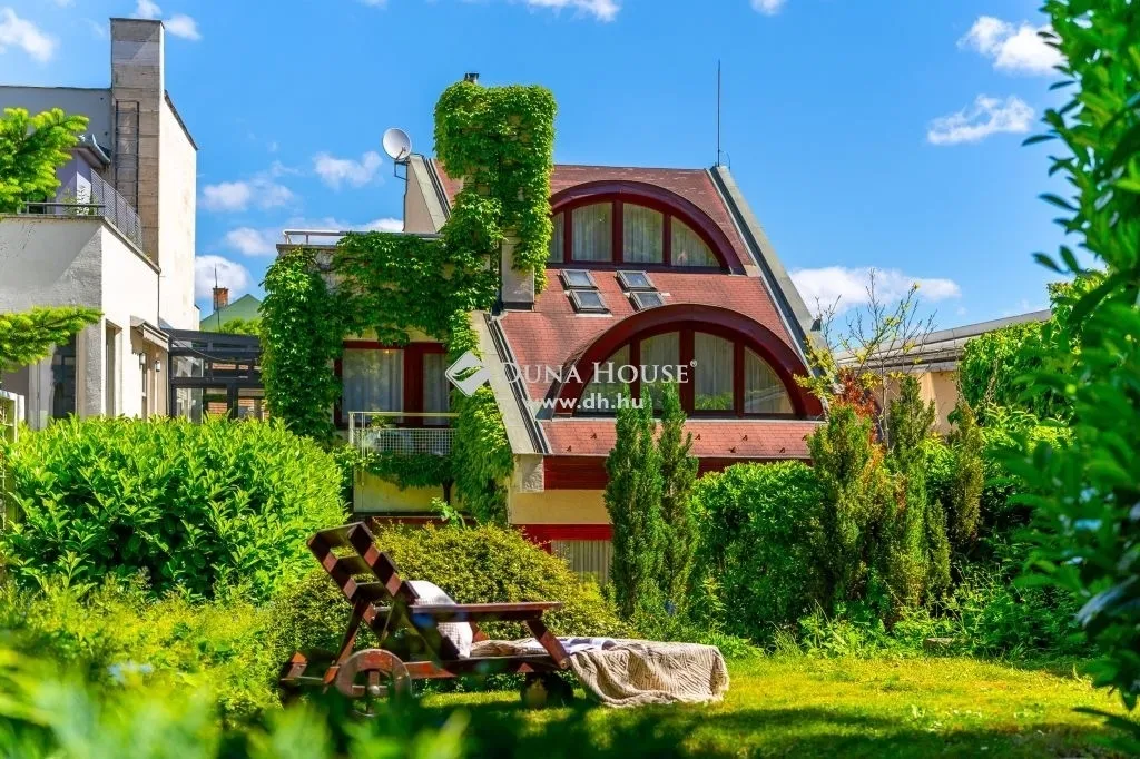 elado-csaladi-haz-budapest-xii-kerulet-114781807-t6.webp