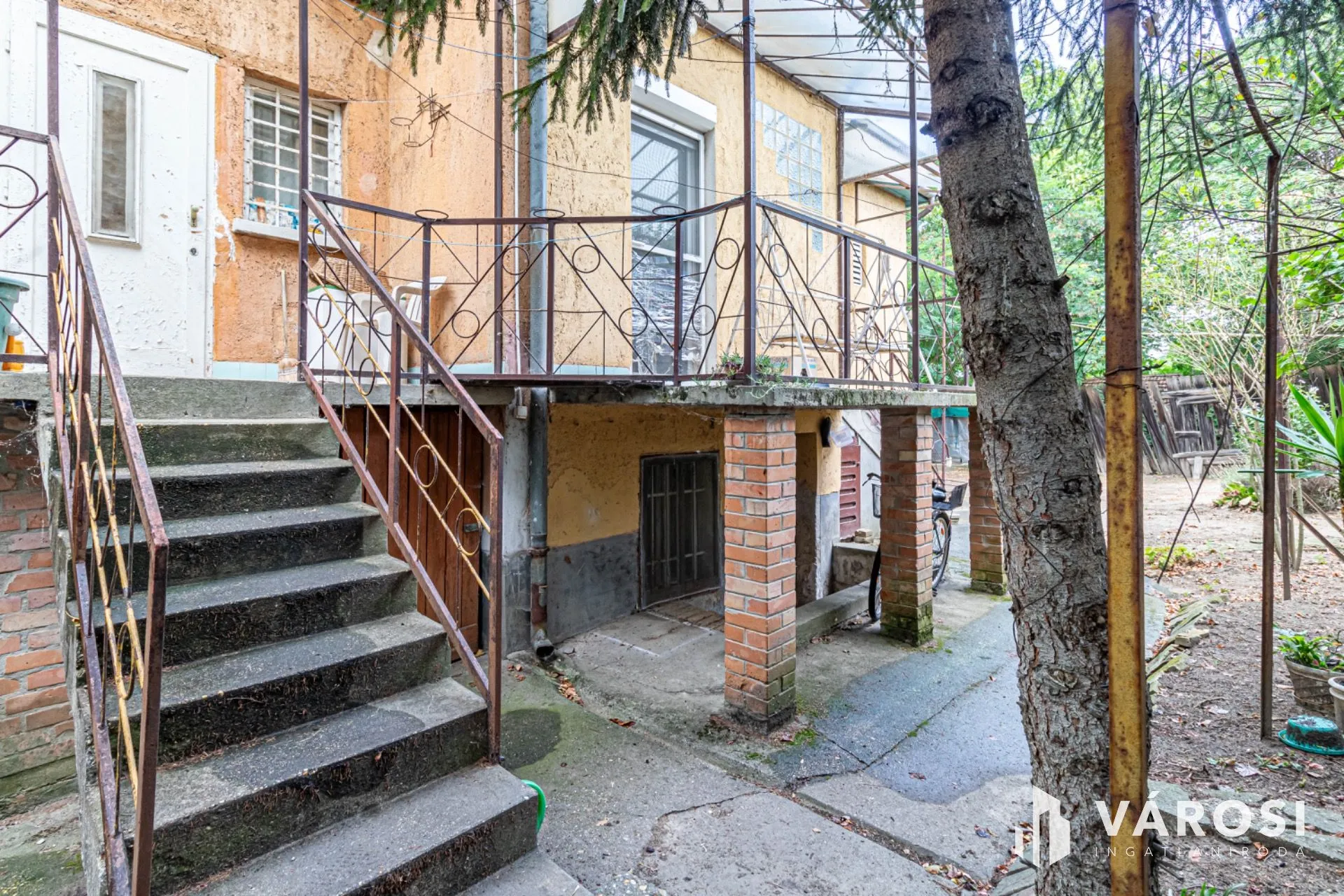 1elado-csaladi-haz-szeged-szoreg-104823256-t6.webp