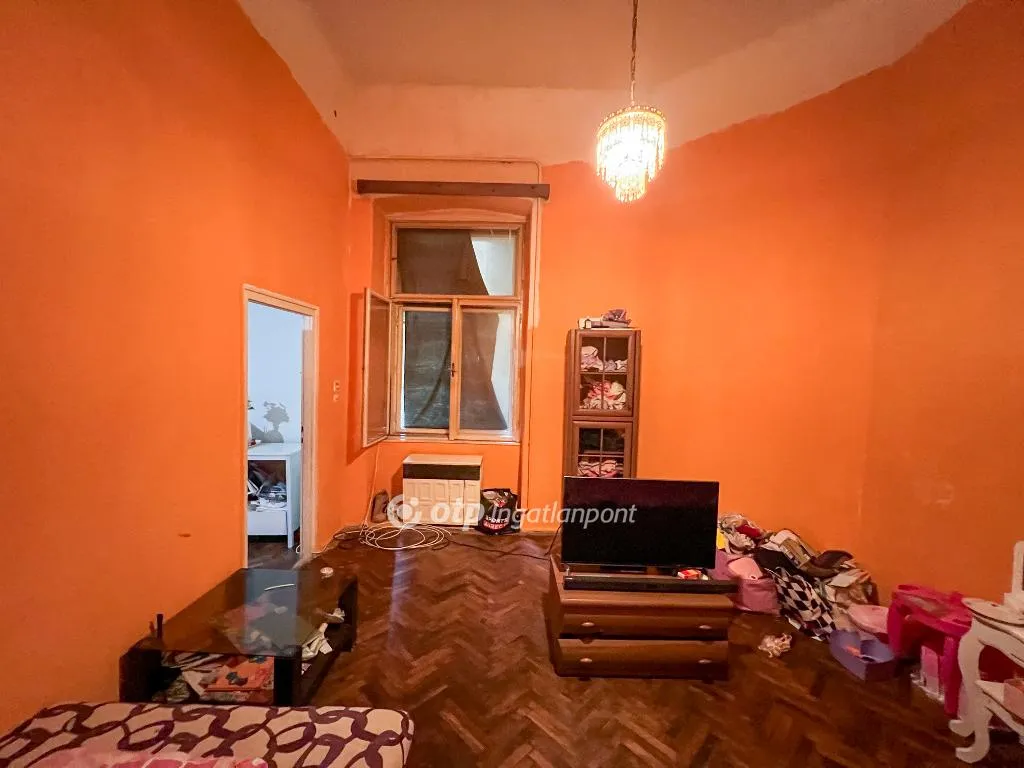elado-teglalakas-budapest-viii-kerulet-palotanegyed-117078264-t6.webp