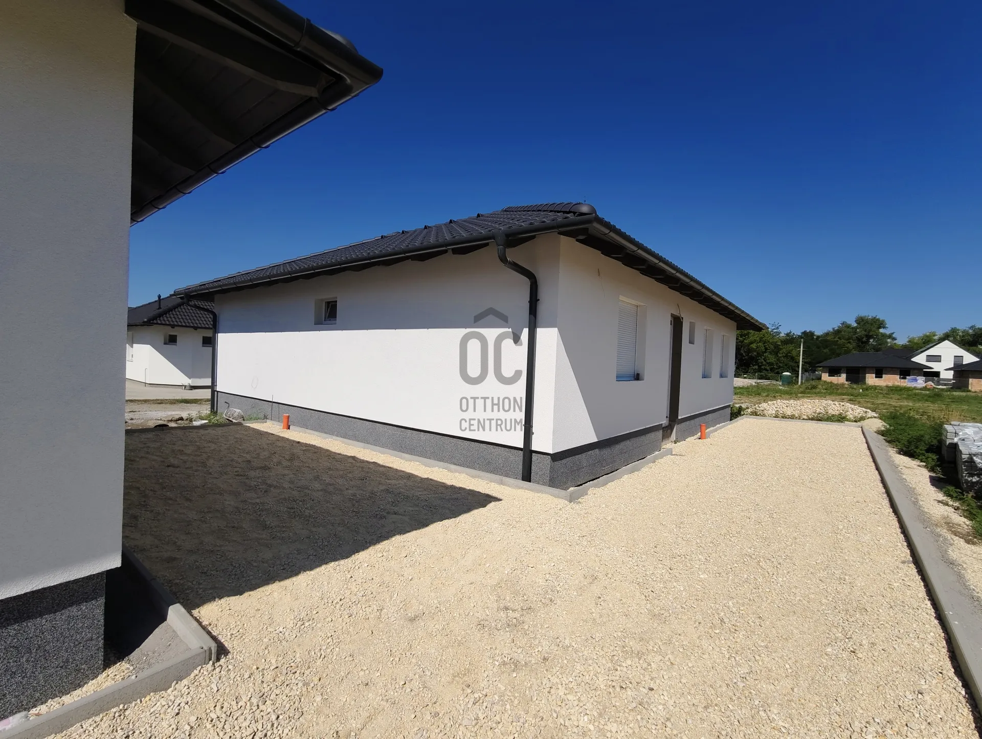 elado-ikerhaz-szekesfehervar-harmatosvolgy-117711831-t6.webp