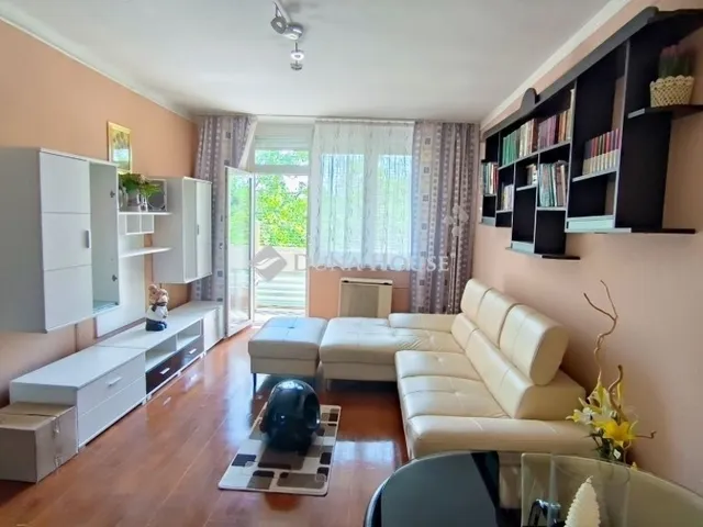 elado-csusztatott-zsalus-lakas-budapest-xxi-kerulet-116230902-t1.webp