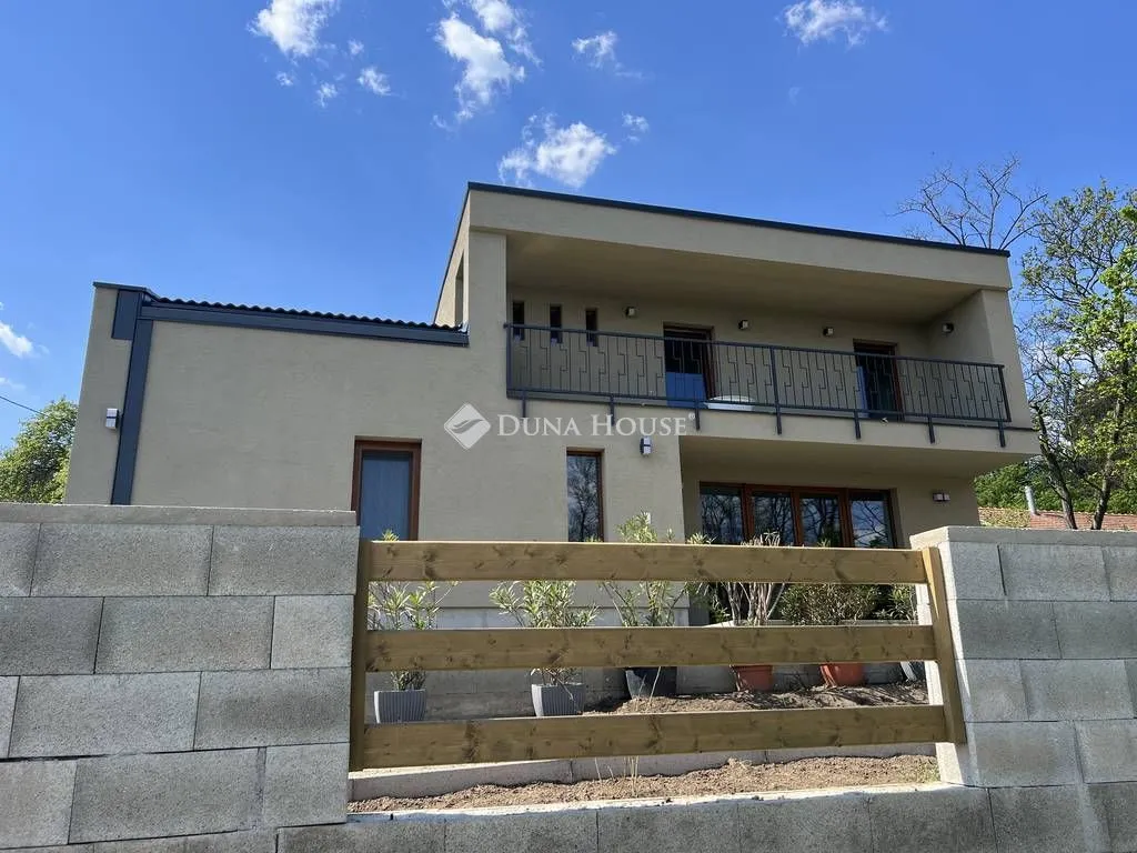 elado-csaladi-haz-leanyfalu-118728633-t6.webp