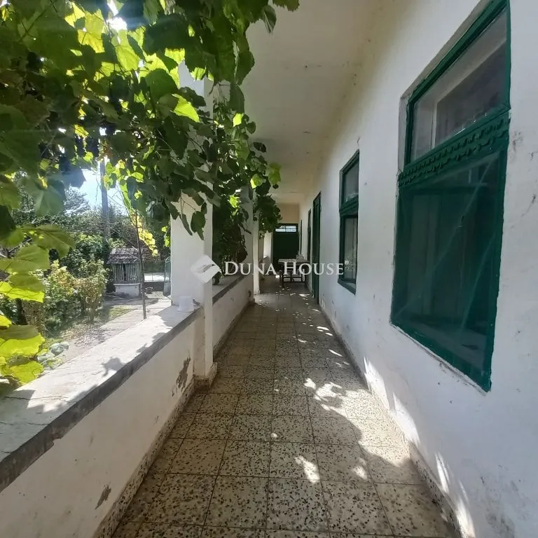 elado-csaladi-haz-berkesd-115161871-t6.webp