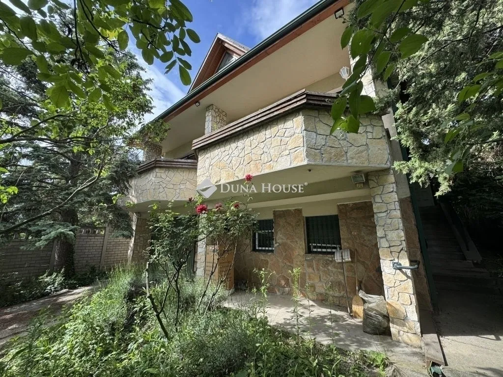 elado-csaladi-haz-budakeszi-119080549-t6.webp