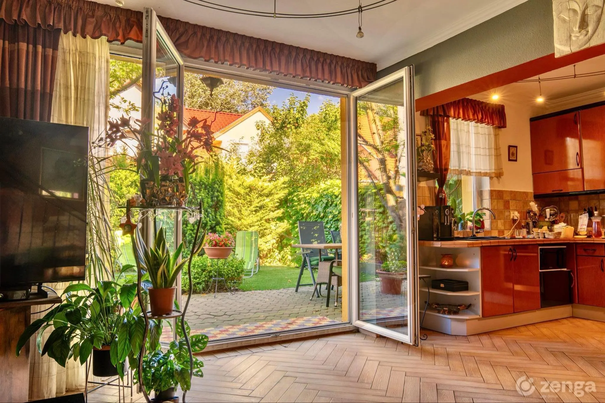 elado-sorhaz-veresegyhaz-csonkas-121456086-k6 (1).webp