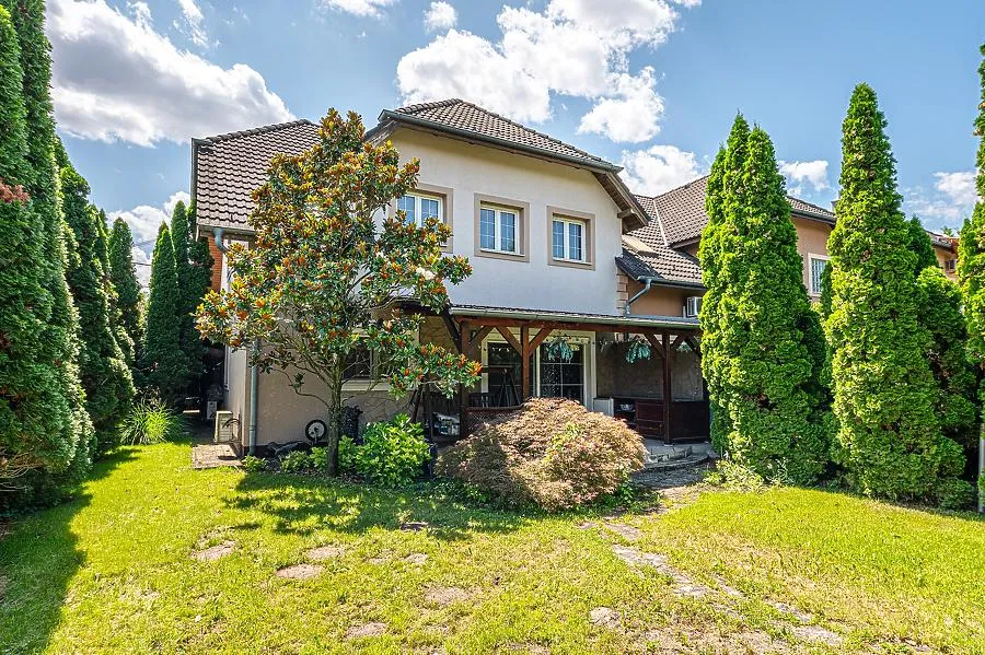 elado-csaladi-haz-budapest-x-kerulet-116967309-t6 (1).webp