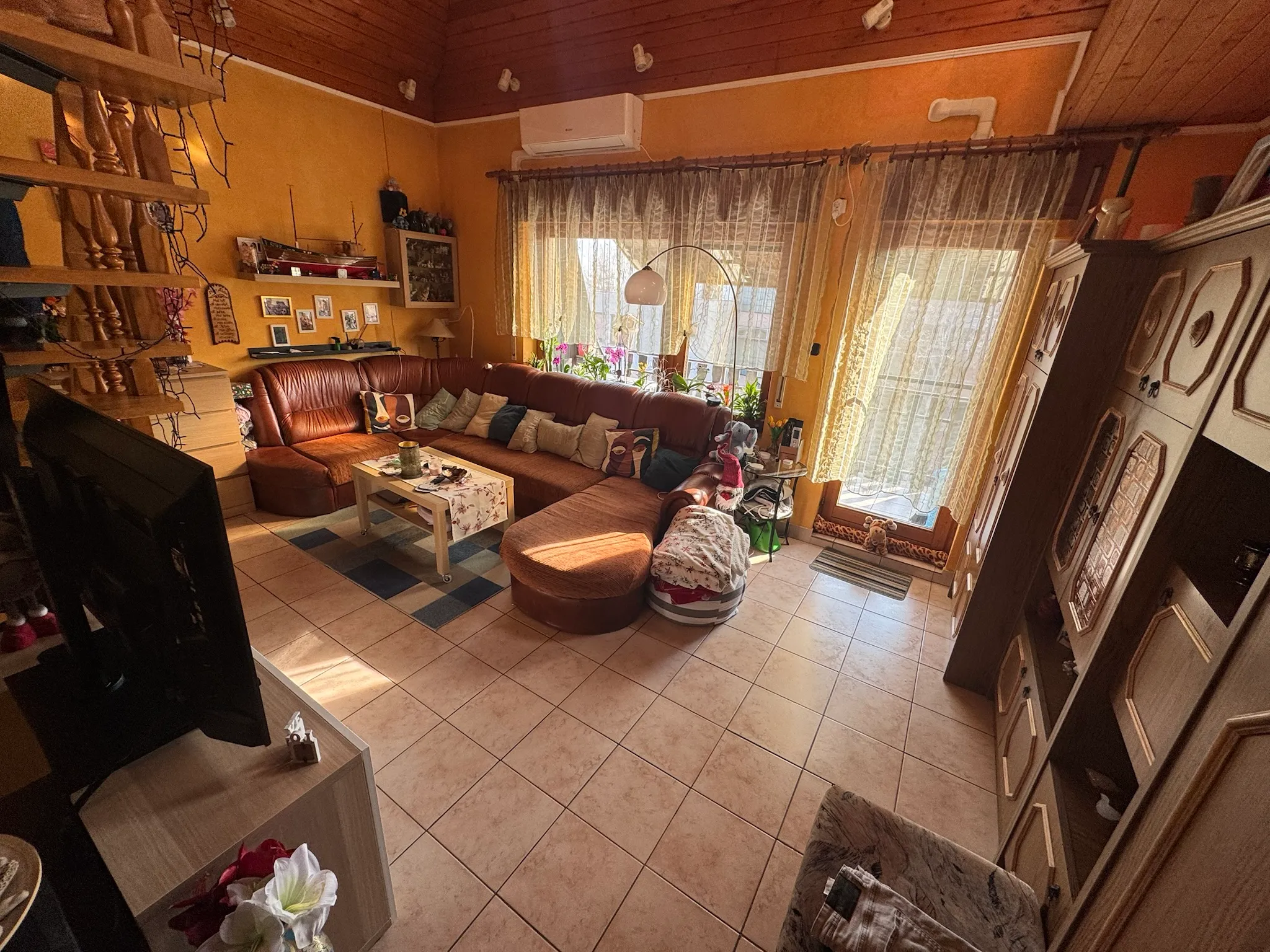 1elado-ikerhaz-budapest-xii-kerulet-125100129-t6.webp