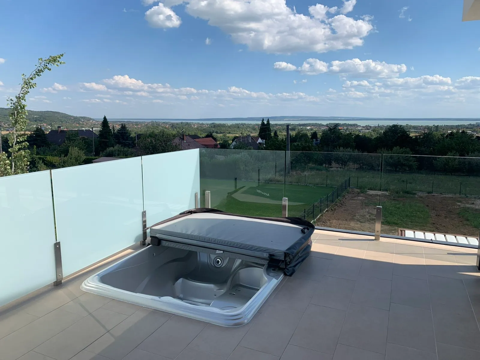 elado-csaladi-haz-cserszegtomaj-126294469-t6.webp