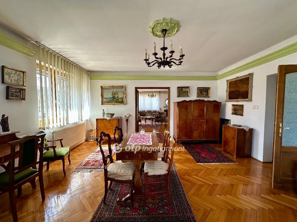 elado-csaladi-haz-miskolc-szentpeteri-kapu-126792975-t6.webp
