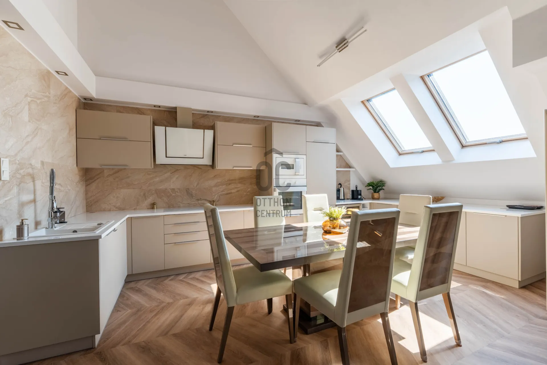 elado-teglalakas-budapest-vi-kerulet-126513712-t6.webp
