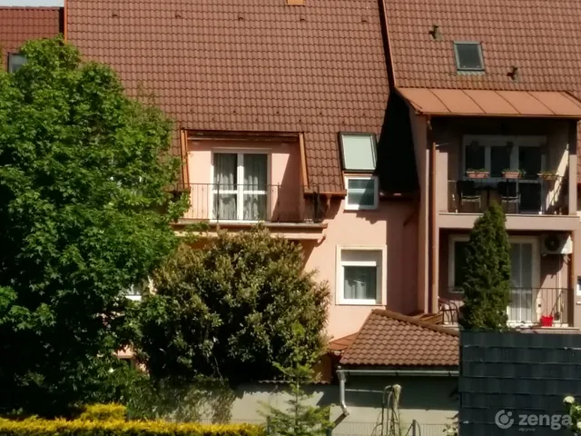 1elado-csaladi-haz-eger-almagyar-126521211-k1.webp
