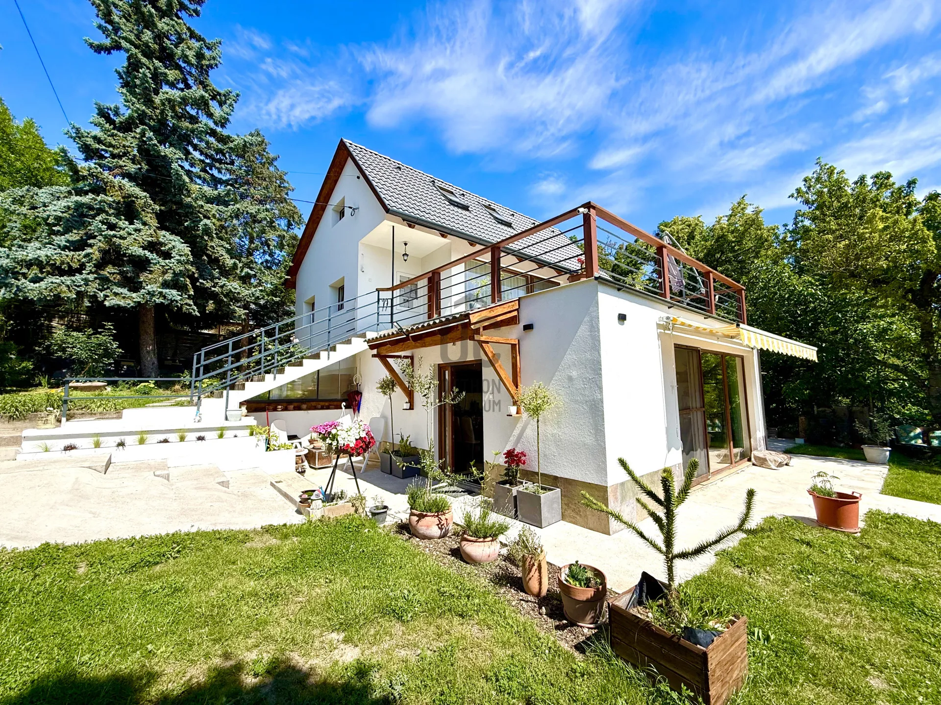 elado-csaladi-haz-szentendre-127666576-t6.webp
