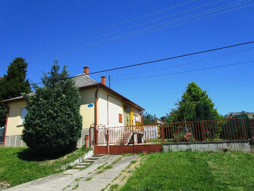 2elado-csaladi-haz-kaposvar-127765519-t6.webp