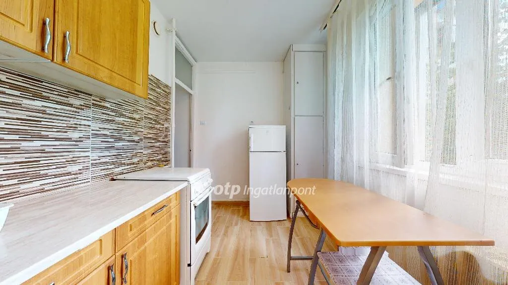 elado-panellakas-miskolc-127454391-t6.webp