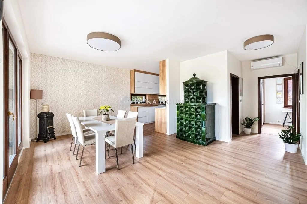elado-csaladi-haz-telki-122924240-t6.webp