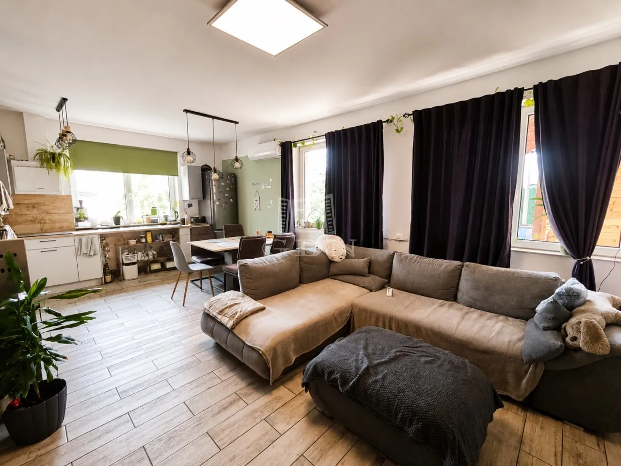 elado-sorhaz-budapest-xx-kerulet-gubacsipuszta-128782758-t6.webp